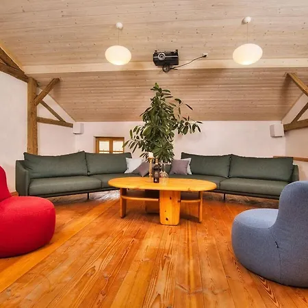 Oberprill Modern Retreat Holiday home